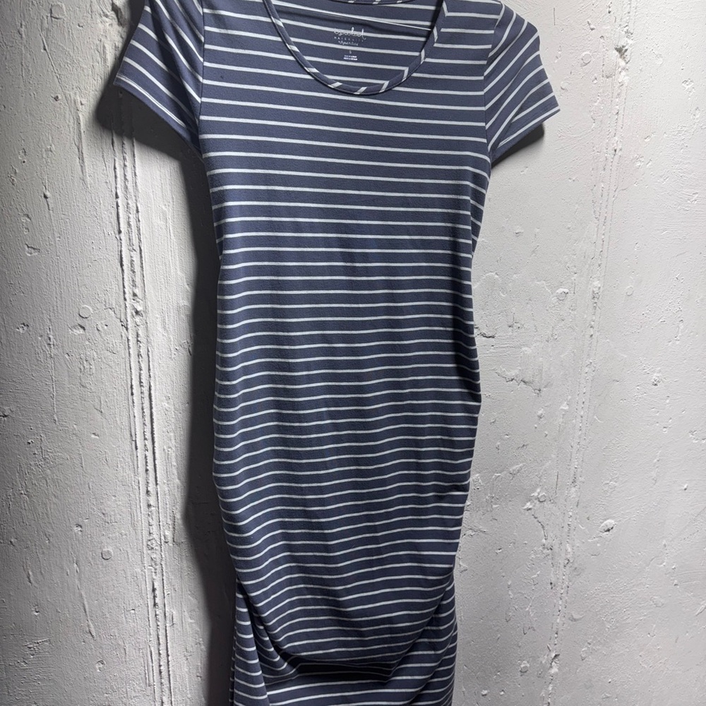 Isabel Maternity by Ingrid & Isabel Navy and White Striped Top